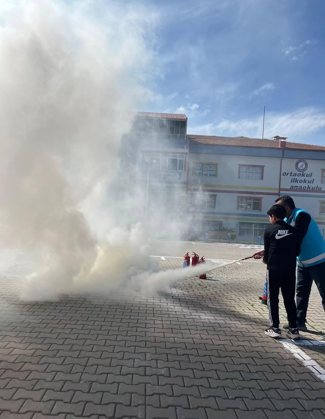 Güvenli bir okul, bilinçli bir nesil!