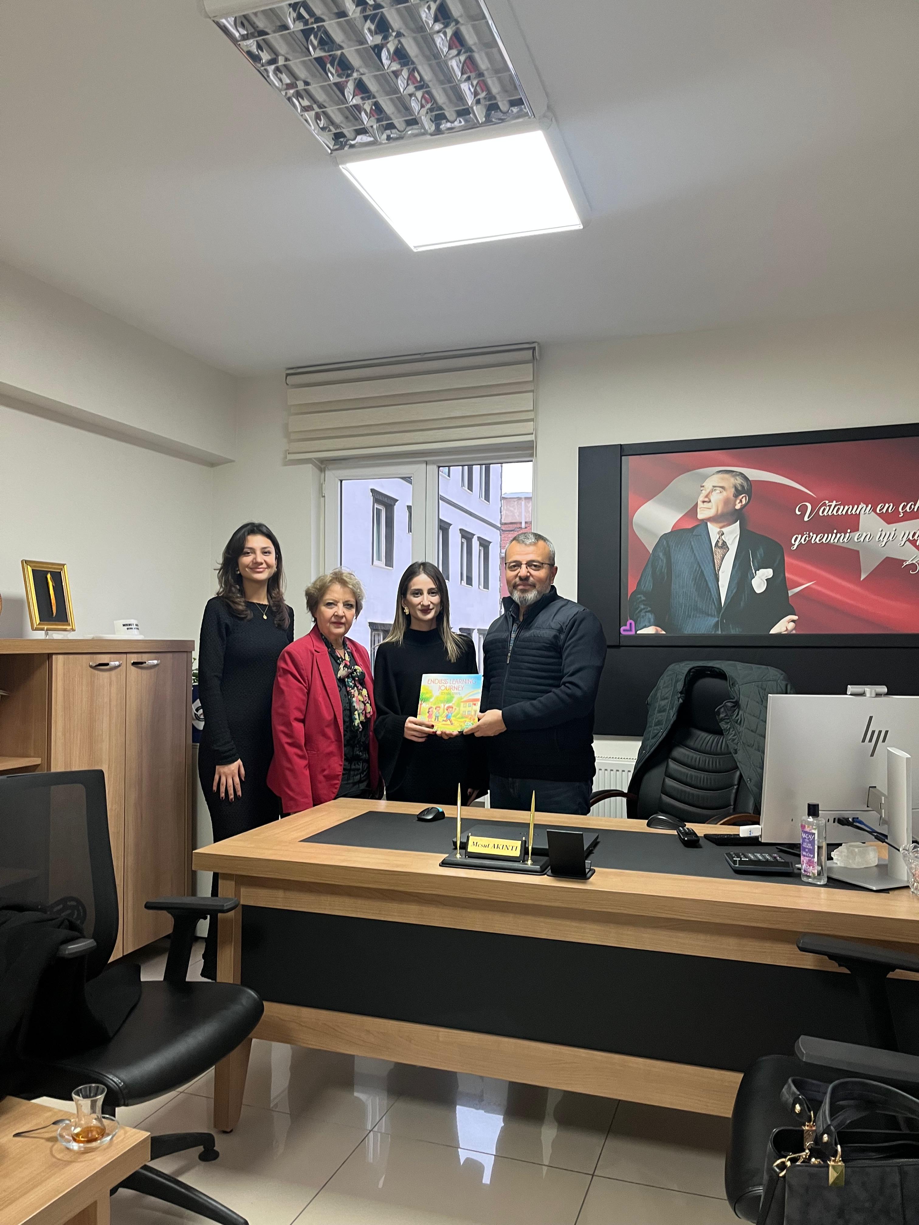 Kurumumuzdan Kareler